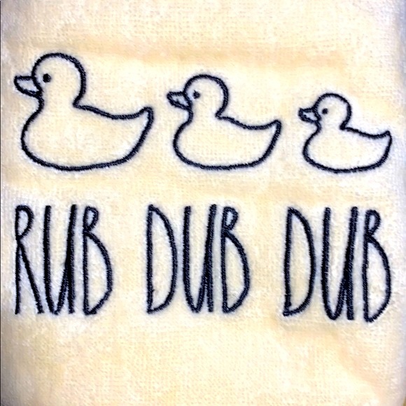 ❗️2x RAE DUNN RUB DUB DUB DUCKLINGS PLUSH MODERN FARMHOUSE HAND TOWEL - Picture 4 of 7